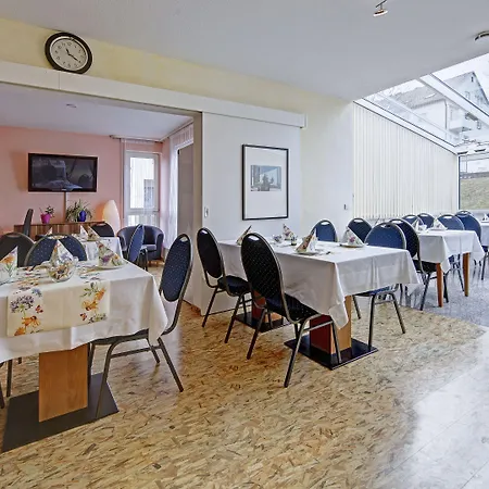Airport-Messe-Hotel Stetten-2